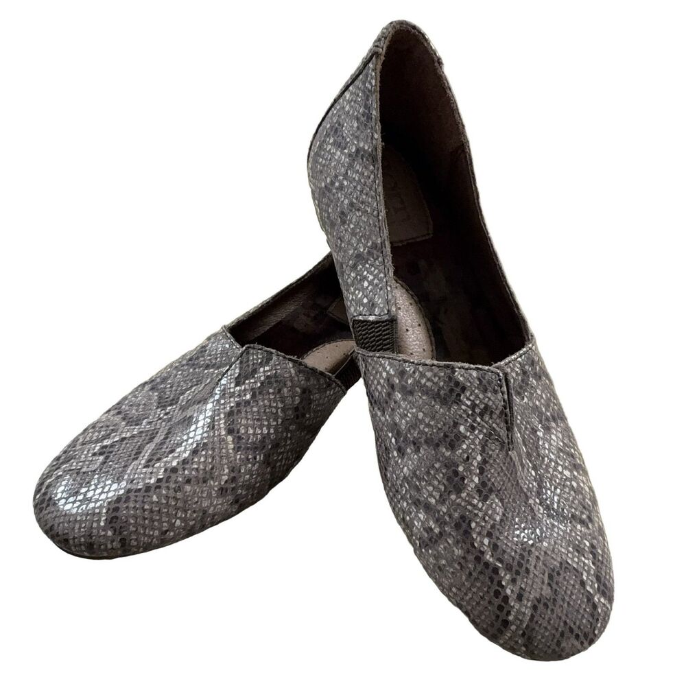 Born Shoes Women 9M Gray Brown Snakeskin Zebra Leather Slip-On Flats